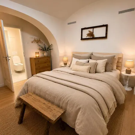דירה 2 With Terrace And Fireplaces פראג