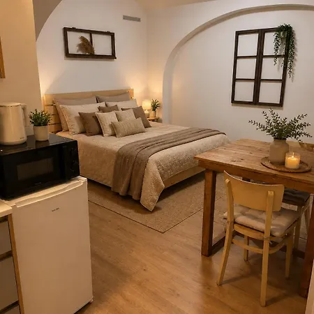 Daire 2 With Terrace And Fireplaces